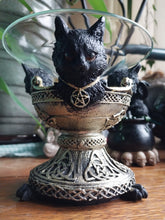 Load image into Gallery viewer, Triple Cat Witch Oil Burner
