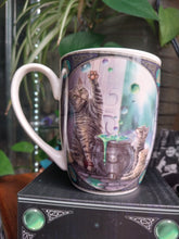 Load image into Gallery viewer, Lisa Parker Hubble Bubble Cat Mug
