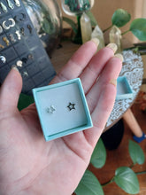 Load image into Gallery viewer, Hollow Out Star Stud Earrings
