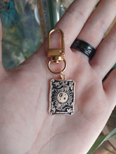 Load image into Gallery viewer, Tarot Card Key Rings
