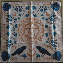 Load image into Gallery viewer, Pentagram and Crow Altar/Tarot Cloth

