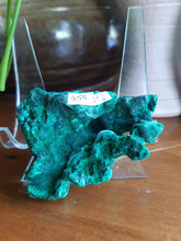 Load image into Gallery viewer, Malachite Pieces Raw
