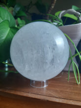 Load image into Gallery viewer, 1.466kg EXTRA LARGE WHITE CALCITE SPHERE
