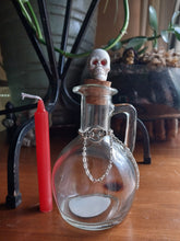 Load image into Gallery viewer, Skull Potion Bottles
