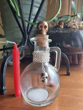 Load image into Gallery viewer, Skull Potion Bottles
