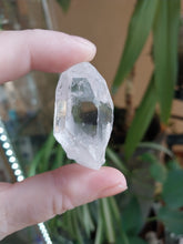 Load image into Gallery viewer, Clear Quartz Crystal No; 41
